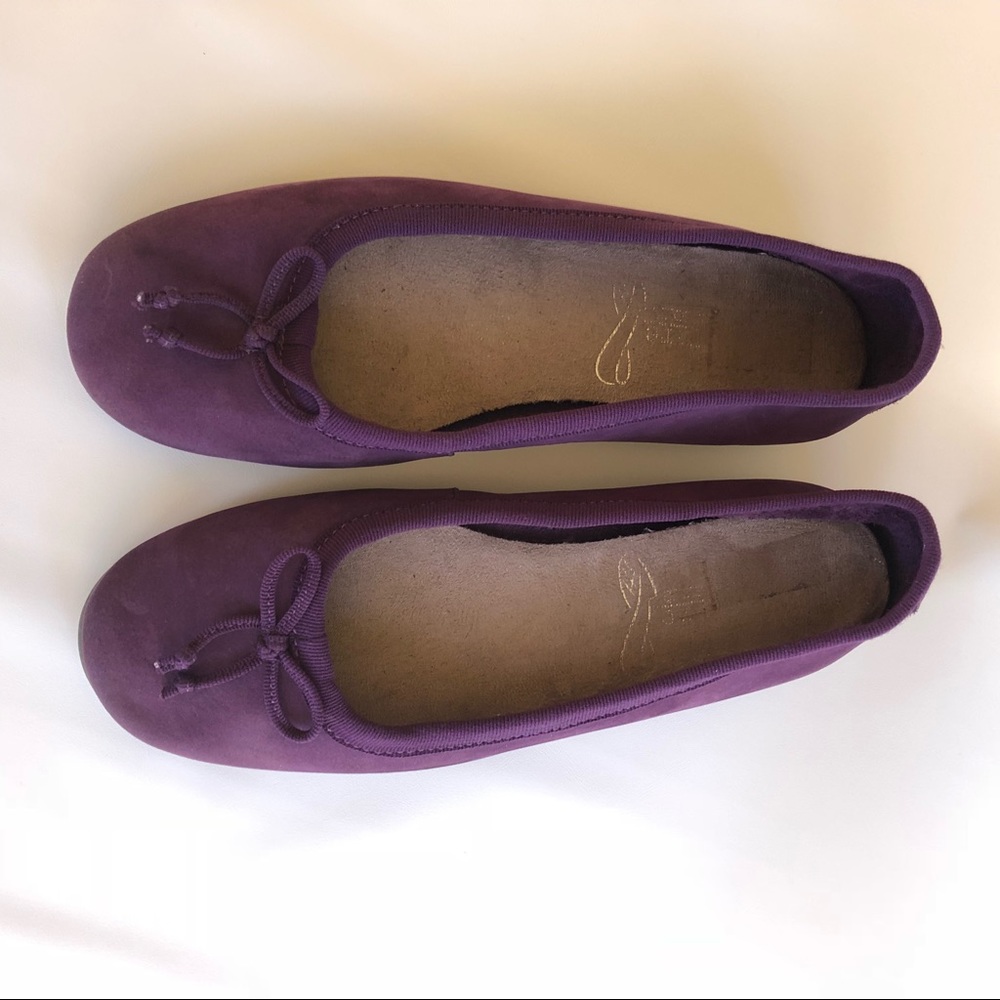 Aerosoles Suede Ballet Flat Purple with Bows - Picture 4 of 8
